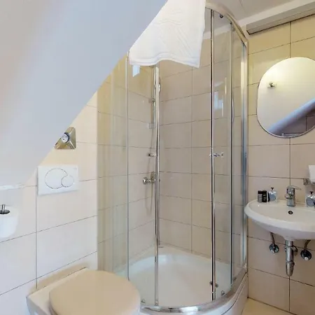 Riva Konukevi 4*