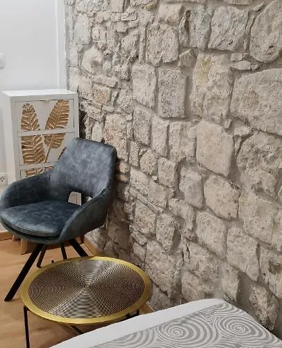 Riva Apartments 4* Split