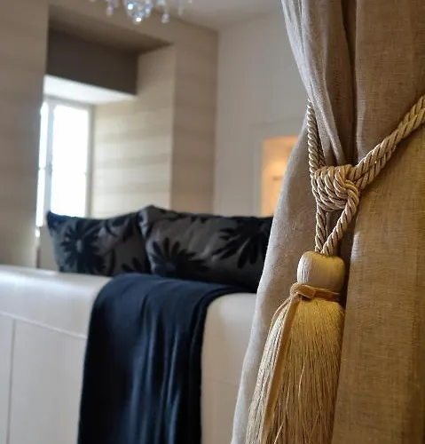 Riva Apartments Guest house 4*