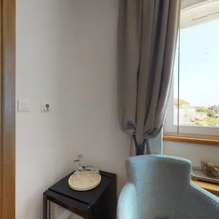 Гостьовий будинок Riva 4*